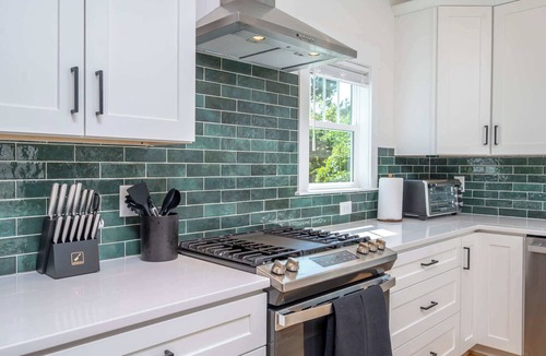 Durham Cottage | The Terra Haus - 4bedroom Modern Boho Retreat