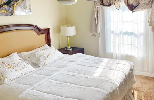 Glen Burnie Villa | The Ultimate cozy escape