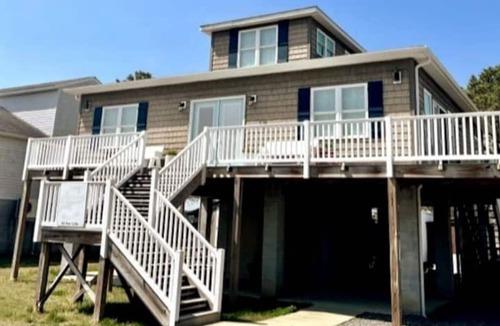 Ware House | The Uncorked Cottage ~North River Retreat~North VA