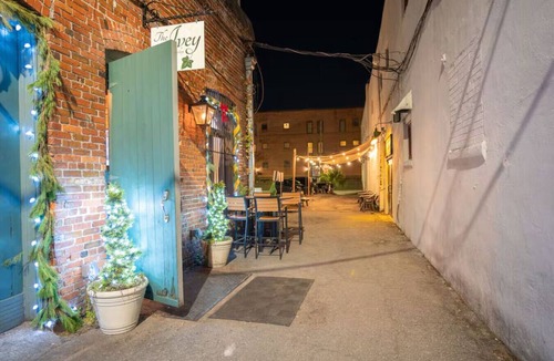 Wilmington Historic District Apartment | The Vault on Front Street | Historic Luxury Loft