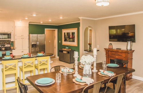 Greer House | The Yellow Door Inn, Welcome to Our Porch! Close to Charming Downtown Greer