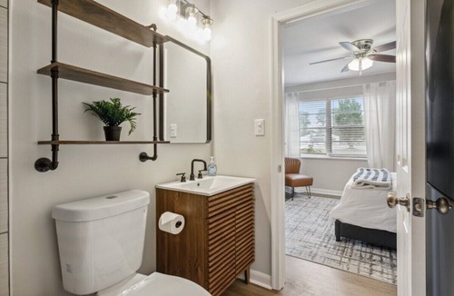 Hampton Apartment | This apartment is a 1 bedroom(s), 1 bathrooms, located in Hampton, VA.