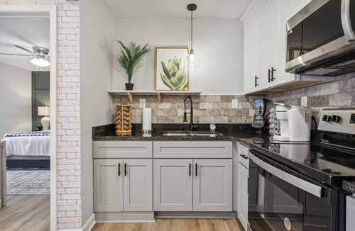 Hampton Apartment | This apartment is a 1 bedroom(s), 1 bathrooms, located in Hampton, VA.