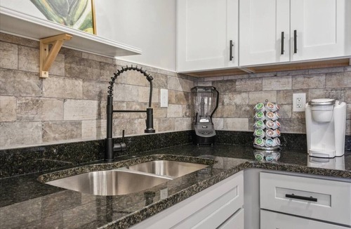 Hampton Apartment | This apartment is a 1 bedroom(s), 1 bathrooms, located in Hampton, VA.
