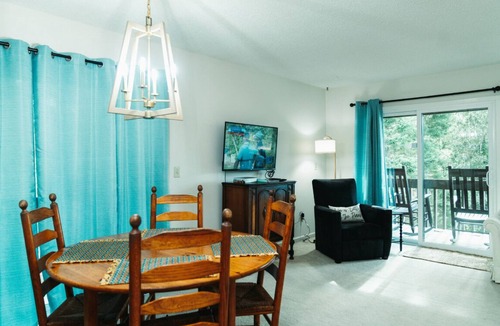 Pinehurst Condo | Three Little Pines Condo 2BD 2BA with Pool Close to Village and Pinehurst Resort