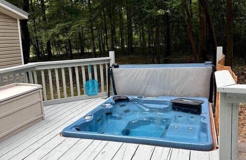 Fort White House | Three Rivers Crystal Cabin ~ Nature Lovers Only