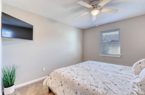 Crescent Beach Apartment | Tides & Tranquility