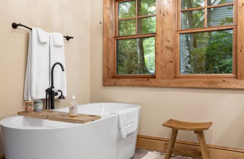 Blowing Rock House | Timberwalk Cottage