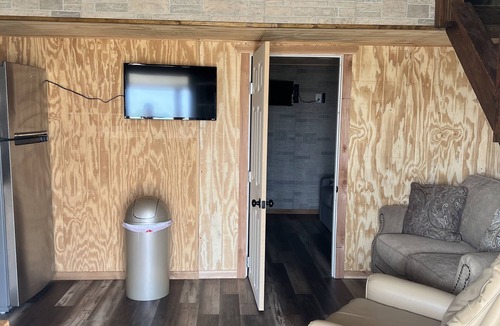 Wichita Falls Cottage | Tiny Home #1 1 bedroom/1 bath