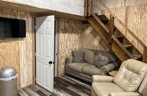 Wichita Falls Cottage | Tiny Home #1 1 bedroom/1 bath