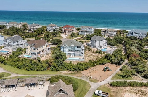 Pine Island House | Too Ra Loo| 490 ft from the beach | Private Pool, Hot Tub | Corolla