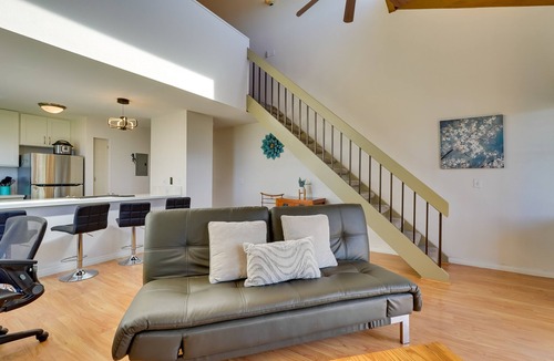 Historic Kailua Village Condo | Top-Floor Kailua Bay Resort Condo w/Ocean Views!