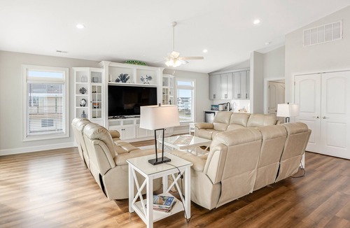 North Topsail Beach House | Topsail Tower: Oceanfront, private heated pool & hot tub, elevator & game room