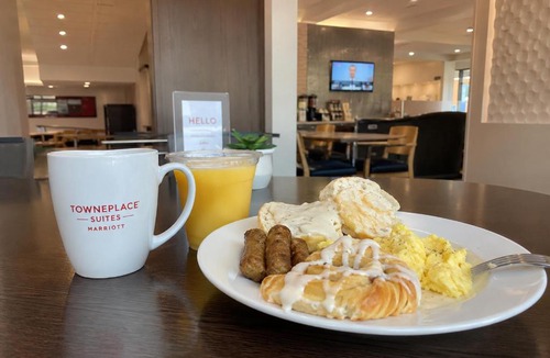 Mount Pleasant Hotel | TownePlace Suites by Marriott Charleston Mt. Pleasant