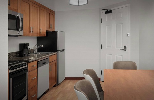Norfolk - Virginia Beach Hotel | TownePlace Suites by Marriott Suffolk Chesapeake