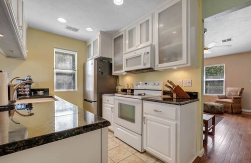 Tallahassee House | Townhome on the Green w/Long Views of Golf Course