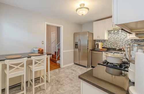 Alexandria West House | Tranquil 4BR Home w/Backyard, Near DC & Old Town
