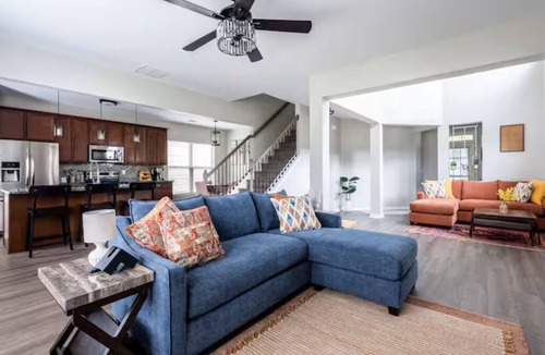 Dacula House | Tranquility in Lawrenceville