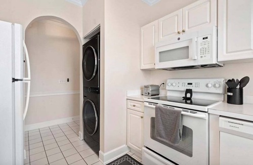 Central Myrtle Beach Condo | Travel the World | Pet-Friendly 2BR Condo