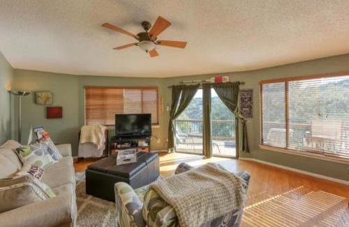 Lakeway Apartment | Tree House on Lake Travis #15