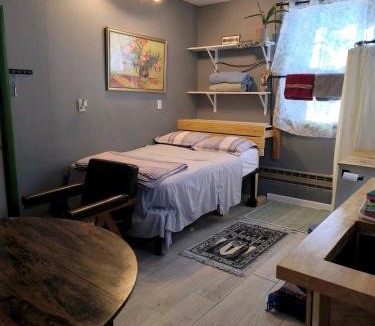 Salisbury Apartment | Tree views relaxing guesthouse