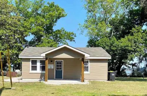Beaufort Cottage | Turning Tide Cottage - Sleeps 4!