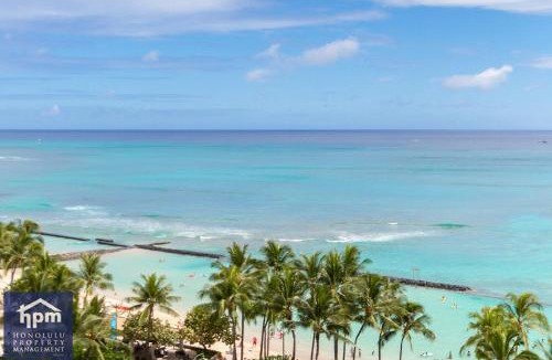 Waikiki House | Turquoise Ocean Views Walk to Waikiki