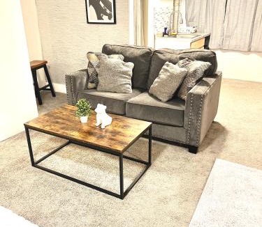 Detroit Villa | Two Bedroom Villa Studio with fireplace & Living room