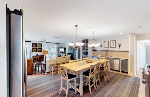 Isle of Palms House | Two-story home with great ocean views and space for the whole family
