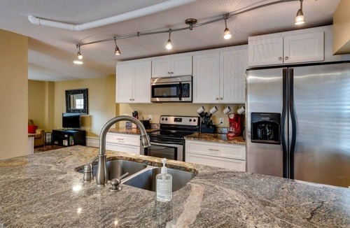 Savannah House | Two Units w/Private Pool - Refresh at Rivermist