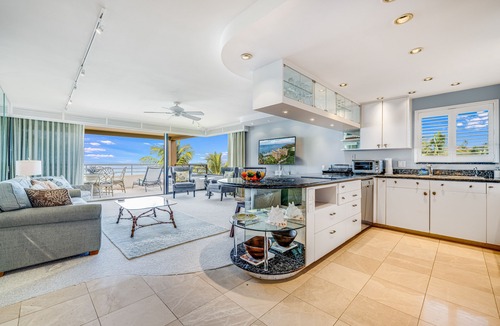 Wailea Condo | Unbeatable Ocean Vistas - Polo Beach Club 606 - Beachfront Living!