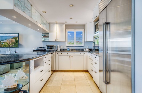 Wailea Condo | Unbeatable Ocean Vistas - Polo Beach Club 606 - Beachfront Living!