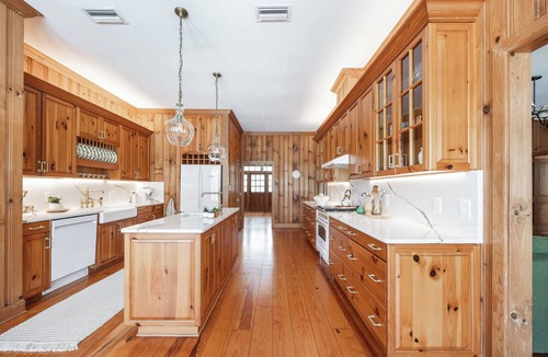 Alachua House | Unique Farmstay in Alachua