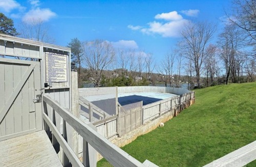 Hickory Condo | Unique lakefront condo with lovely views, dock, kayaks, & W/D - dog-friendly