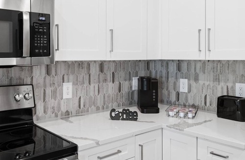 East Raleigh Apartment | Unique Living 5 Min From Downtown