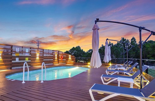 Lago Vista Resort | Unique & Plush Eco-Glamping Resort in TX Hill country!