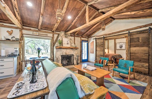 Blanco House | Unique Stay: Historic Home Along Blanco River