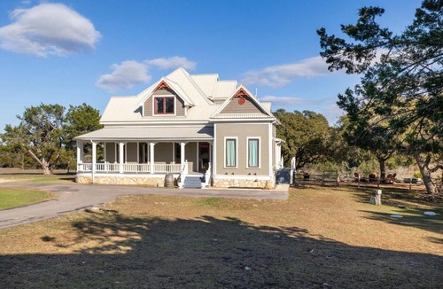 Dripping Springs House | Unique Victorian Estate - The Llama Ranch