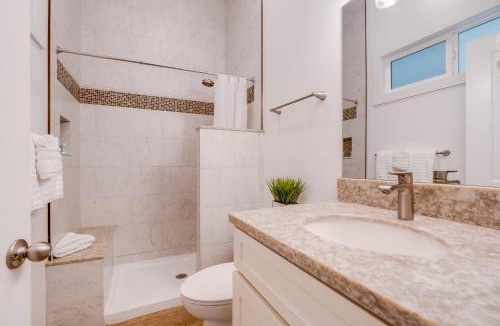 Wailuku Apartment | Unit 10 Maui Ohana Modern Studio