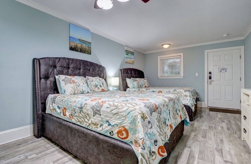 Surf City Hotel | Unit 113D at Tiffany's Motel