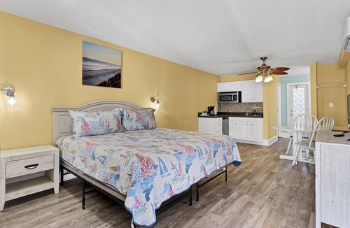 Surf City Hotel | Unit 114SD at Tiffany's Motel