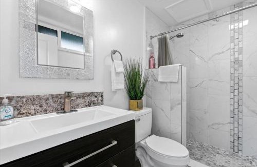 Wailuku Apartment | Unit 17 Maui Ohana Modern Studio