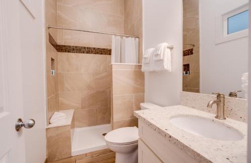 Wailuku Apartment | Unit 5 Maui Ohana Modern Studio