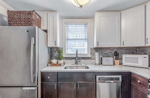 Old Village Apartment | Unit A - Old Village Historic Southern Charm