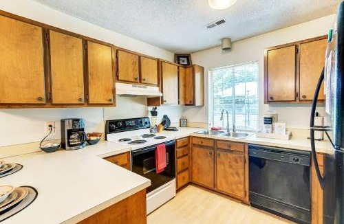 Charlotte House | University City Villa