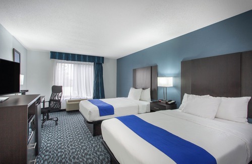 Charlotte Hotel | University Inn and Suites'