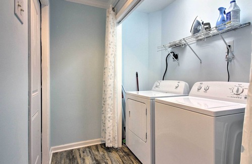 Thunderbolt Apartment | Updated Apartment 8 Mins from downtown Savannah!