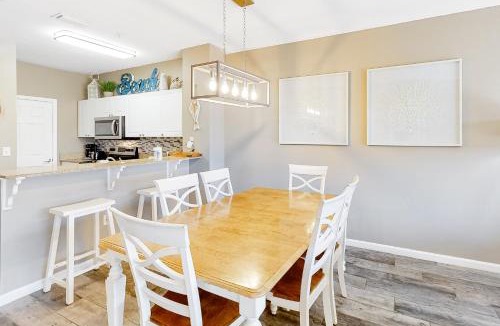 Frangista Beach House | Updated beachside condo with dual suites balcony & pool - walkable locale