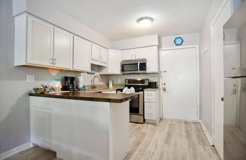 Folly Field Condo | ⭐ Upgraded peaceful villa ⭐ 7 min walk to the beach
