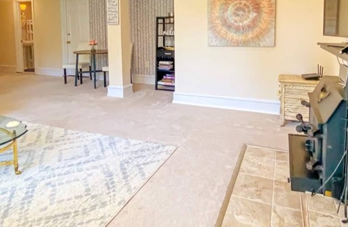 Annandale Condo | Upscale 3BR/1BA Spacious Vista Apartment close to DC